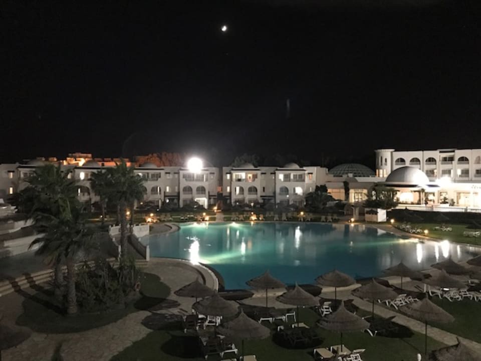 Ausblick Royal Tulip Taj Sultan