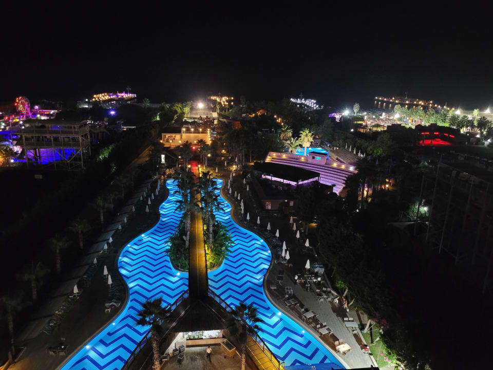 Ausblick Saturn Palace Resort Hotel