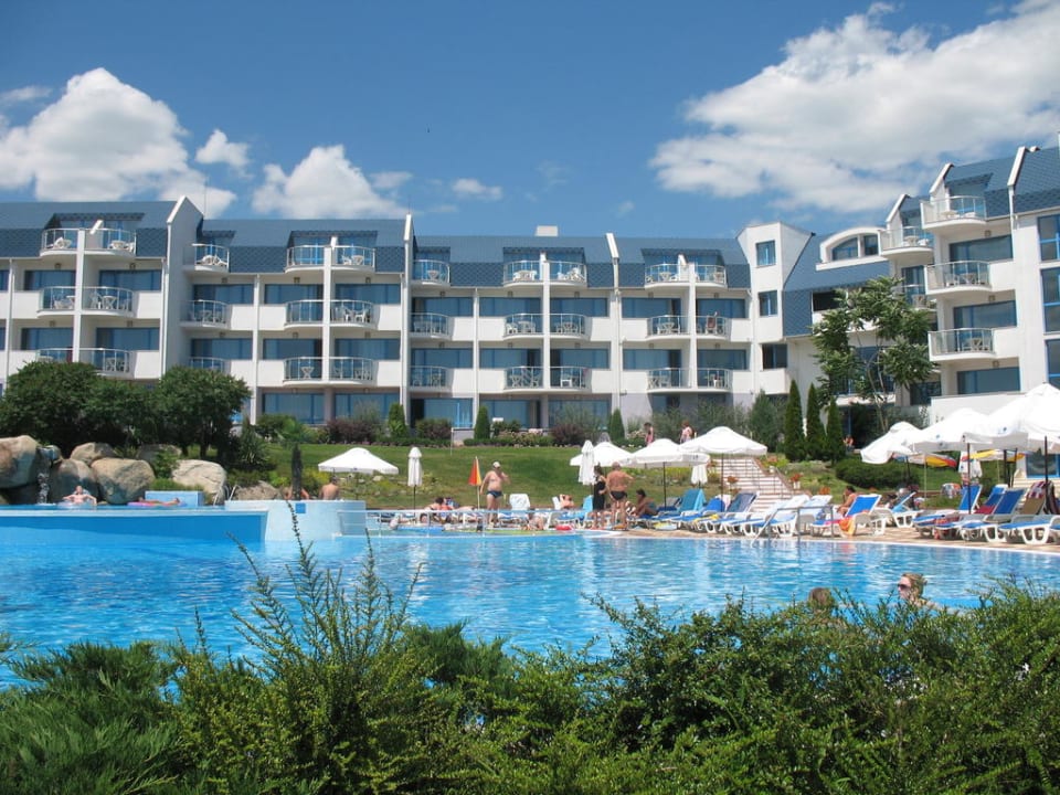Aussenansicht des Hotels Hotel Sineva Beach