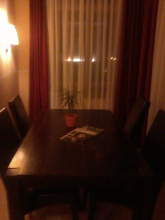 Eßtisch Hotel Vier Jahreszeiten Kühlungsborn