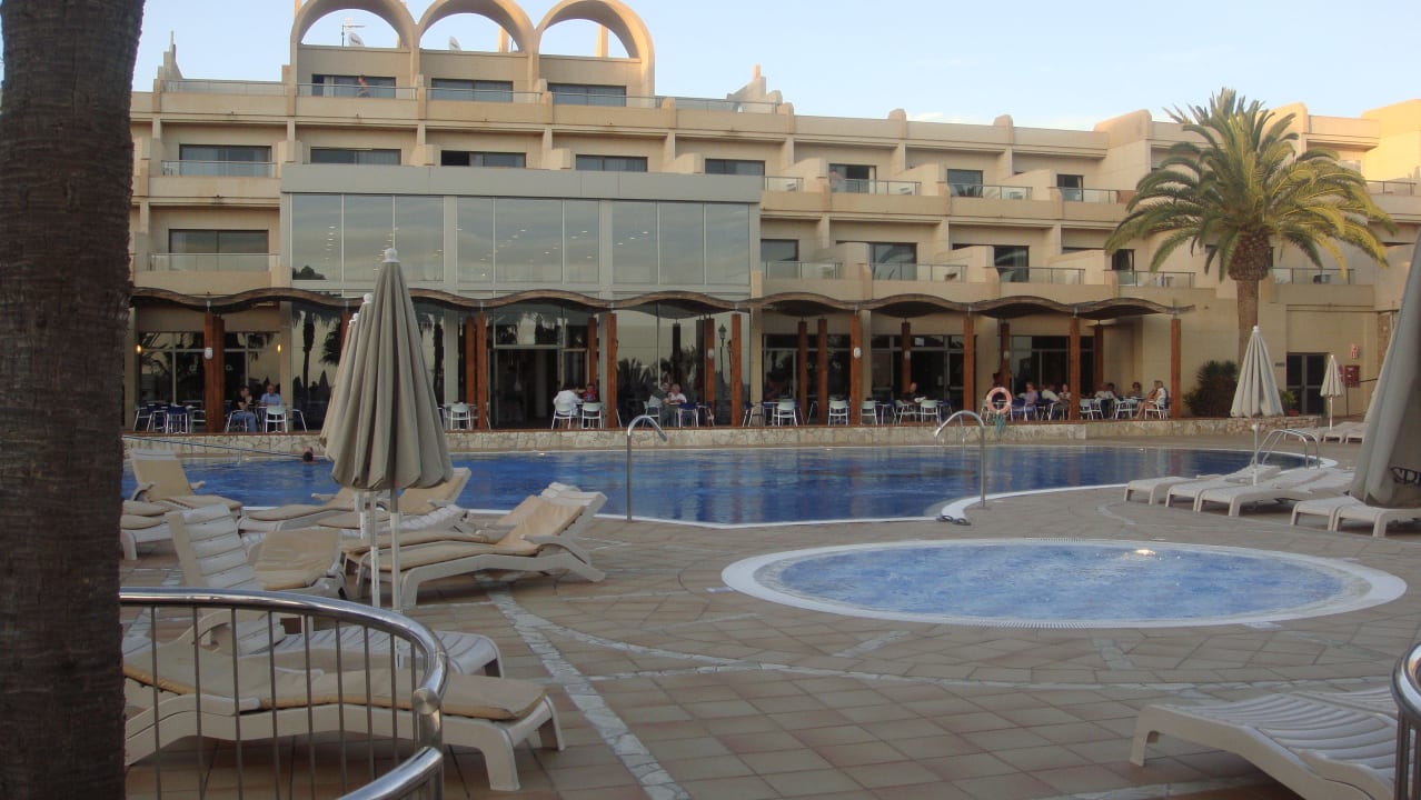 Basen SBH Hotel Taro Beach