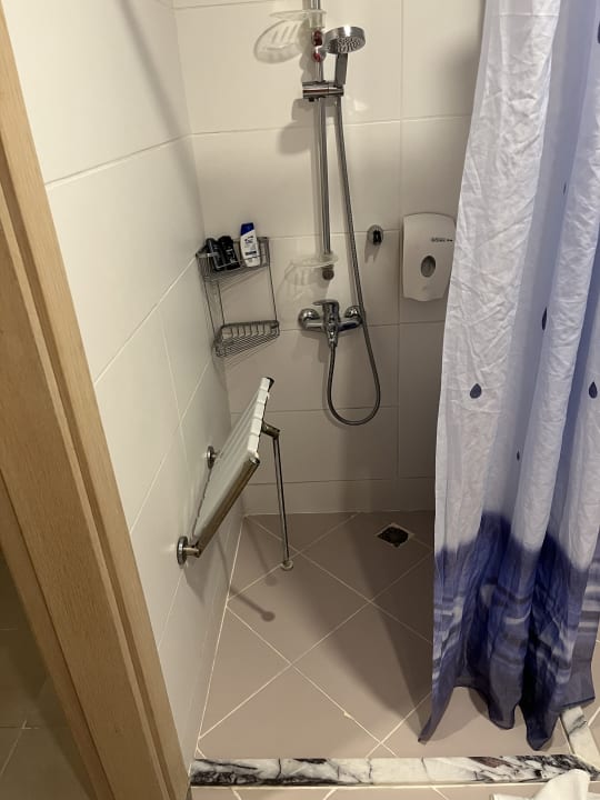 Zimmer Can Garden Resort