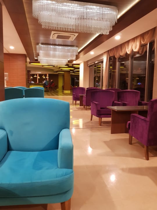 Lobby Sunmelia Beach Resort