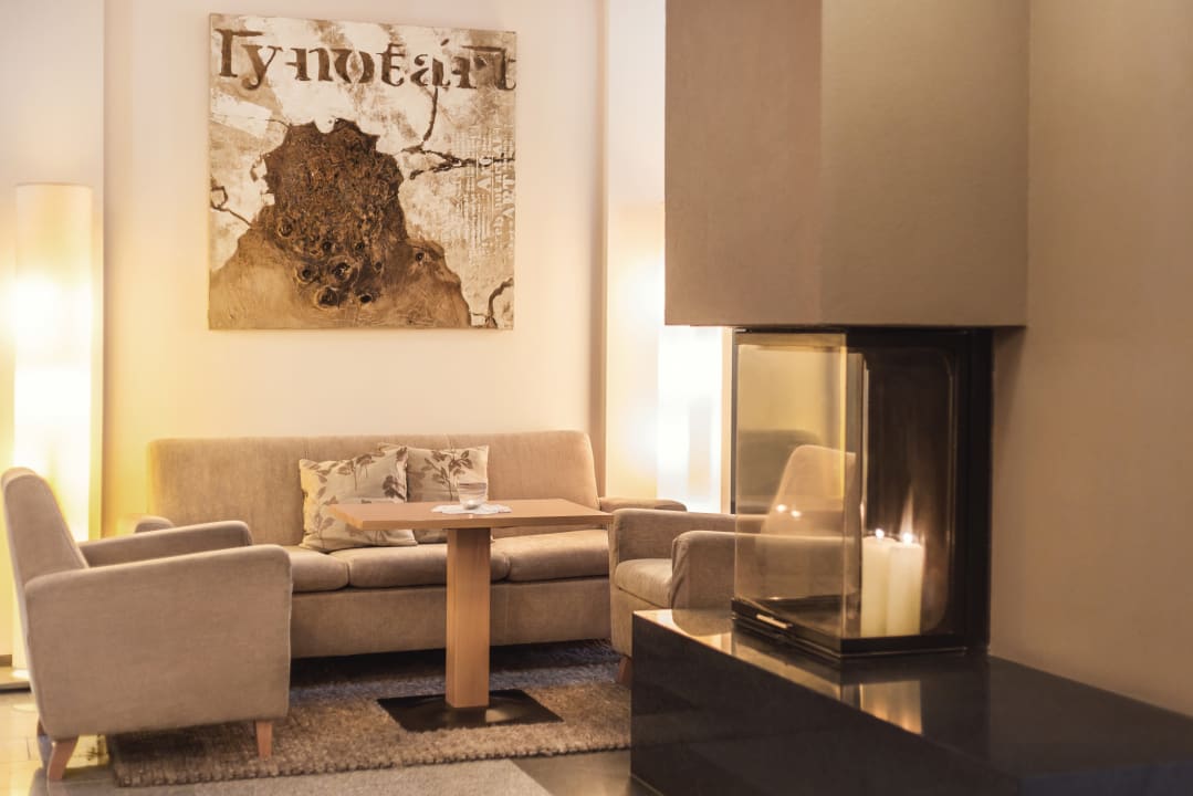 Lobby Hotel Vier Jahreszeiten
