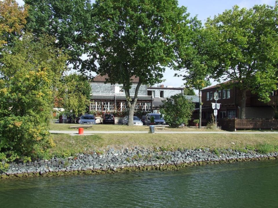 Prima Frühstück, gepflegtes Zimmer Alter Dorfkrug am Kanal