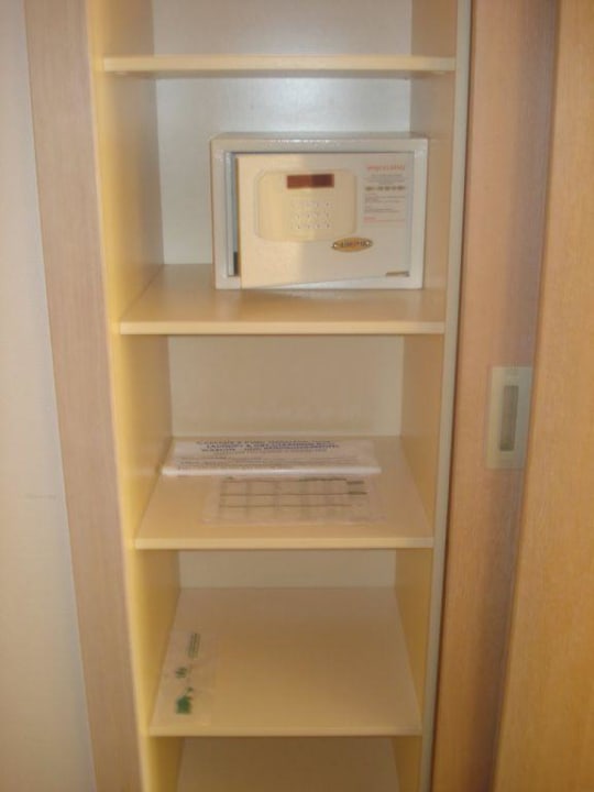 Safe Can Garden Resort