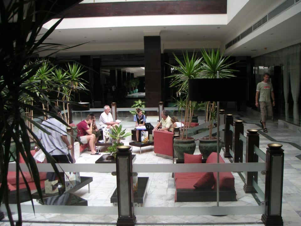 Riesen-Lobby Regina Resort and Aqua Park Hurghada