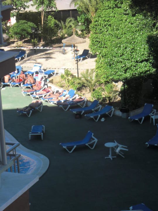 Poolaussicht vom Zimmer Hotel HM Ayron Park