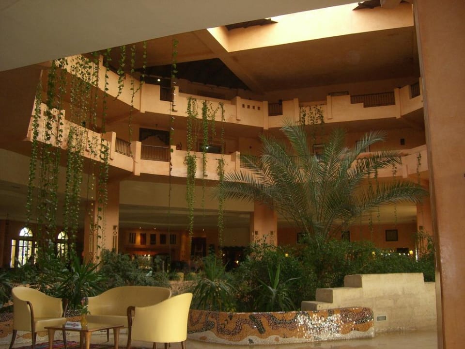 Die angenehme Lobby Hotel Chich Khan