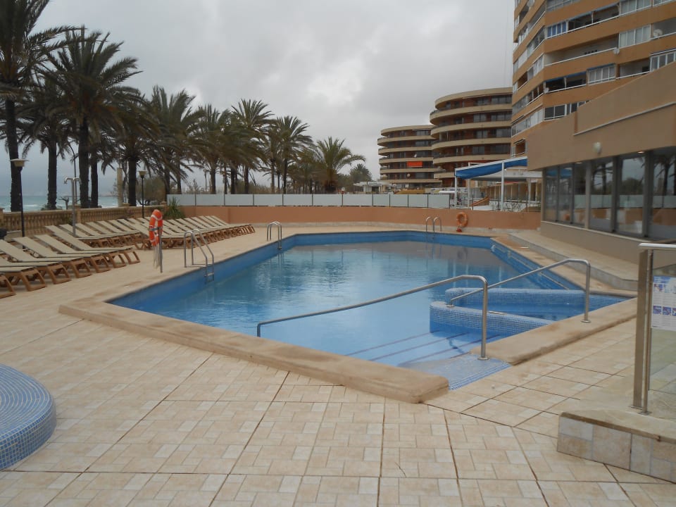 Kleiner Pool allsun Hotel Pil-lari Playa