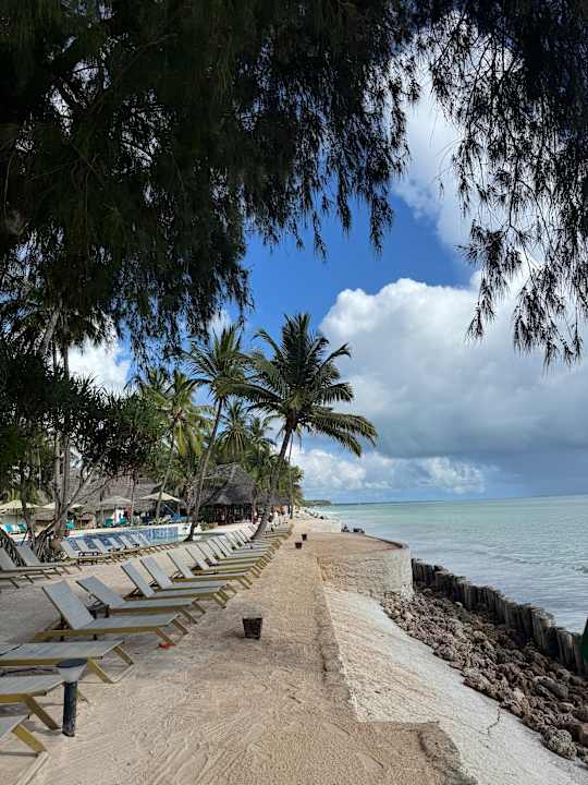 Strand Sultan Sands Island Resort & Spa