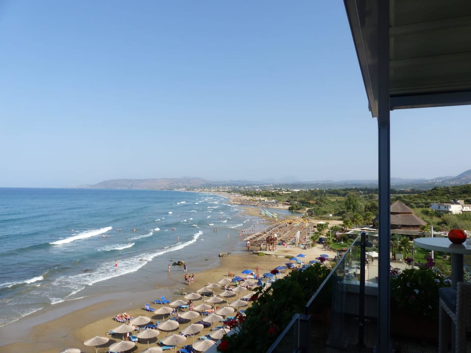 Dachterrasse Blick nach Osten Hotel Corissia Princess