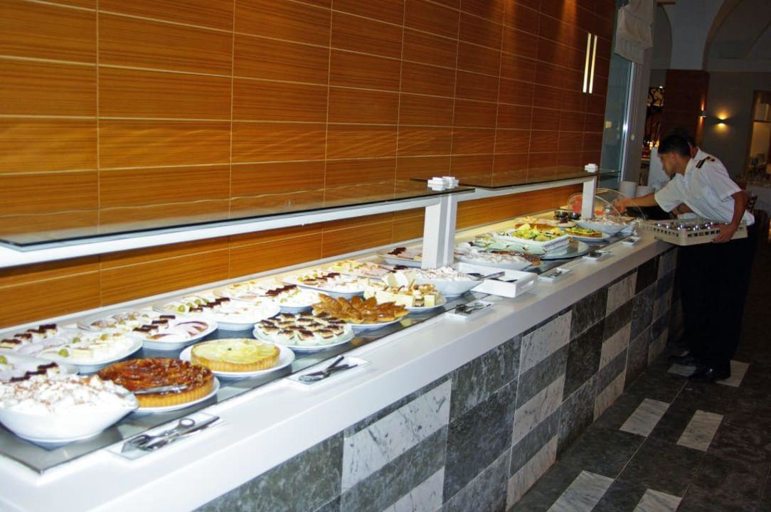 Restaurant The Orangers Beach Resort and Bungalows