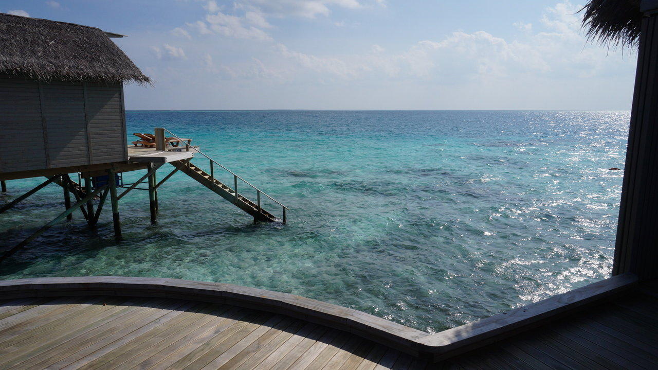 Waterbungalows Centara Ras Fushi Resort & Spa Maldives