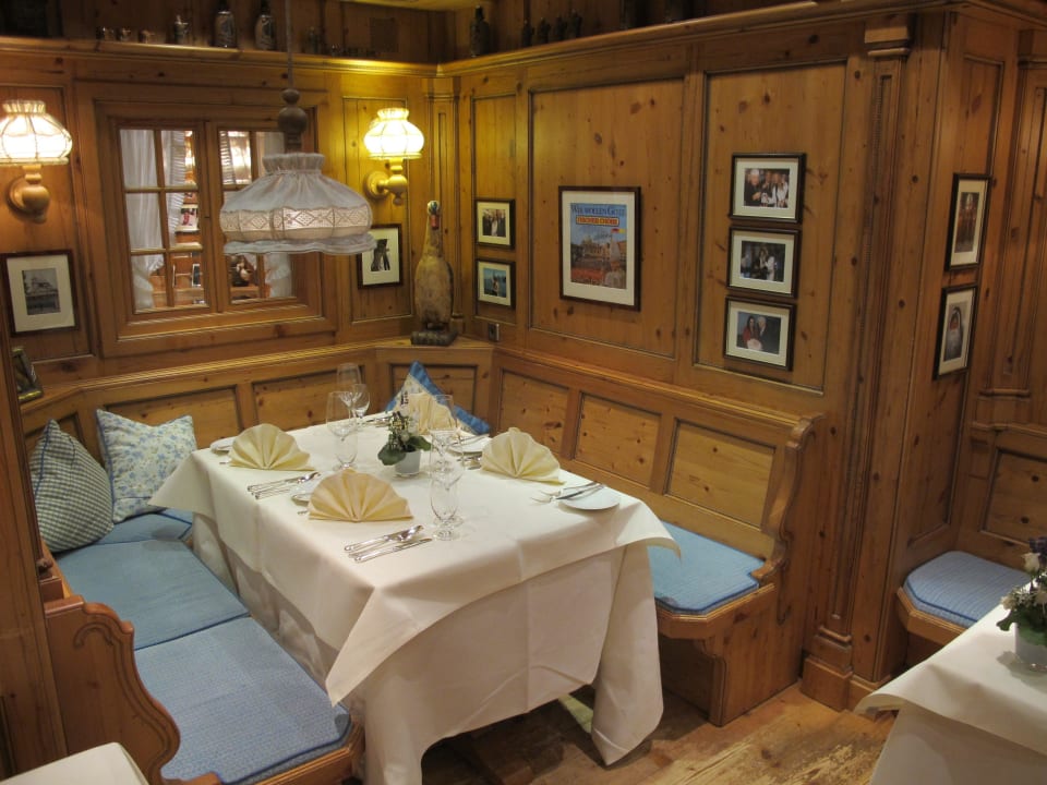 Restaurantstube Schwarzwald Resort Dollenberg