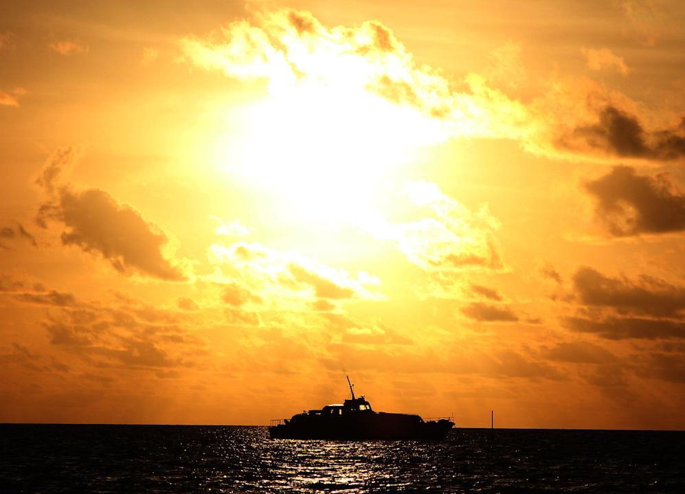 Sonnenutergang Meeru Maldives Resort Island