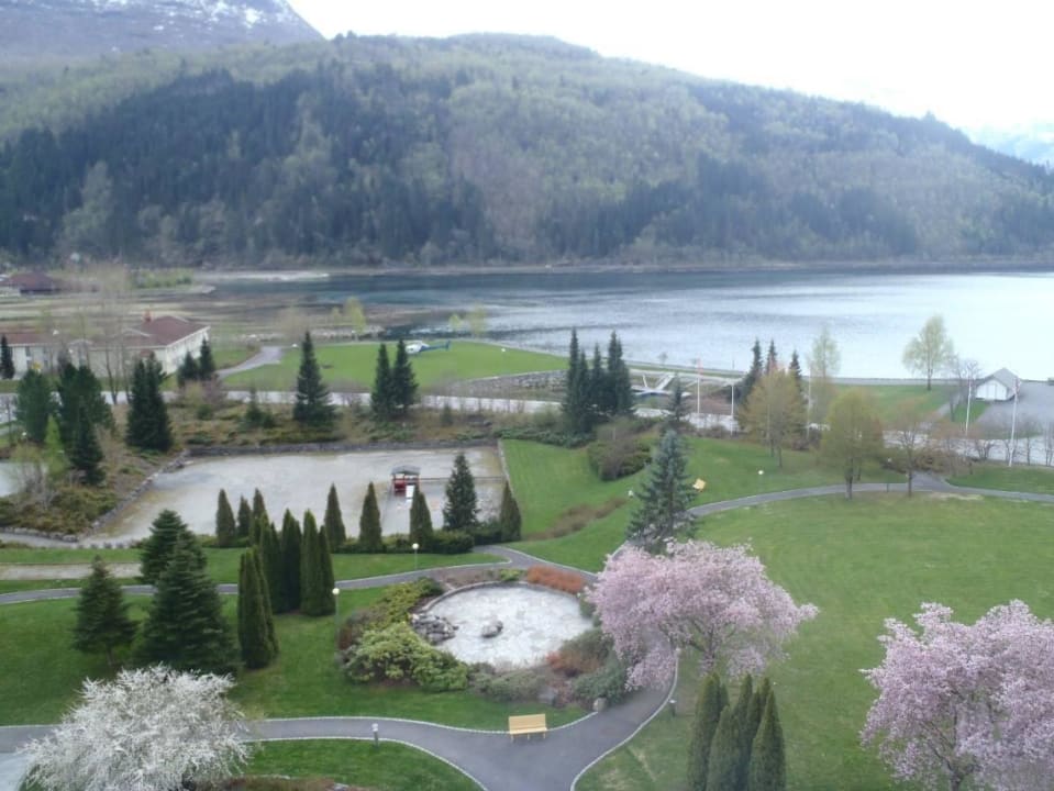 Und noch ein anderer Blickwinkel ab Balkon Hotel Alexandra