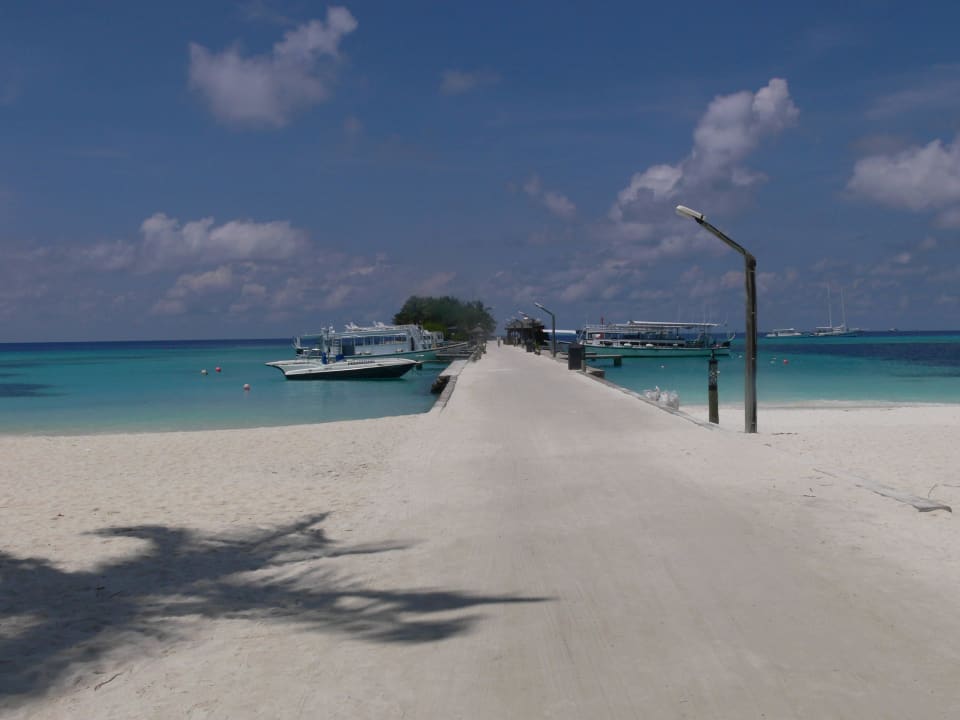 Jetty Kuredu Island Resort & Spa