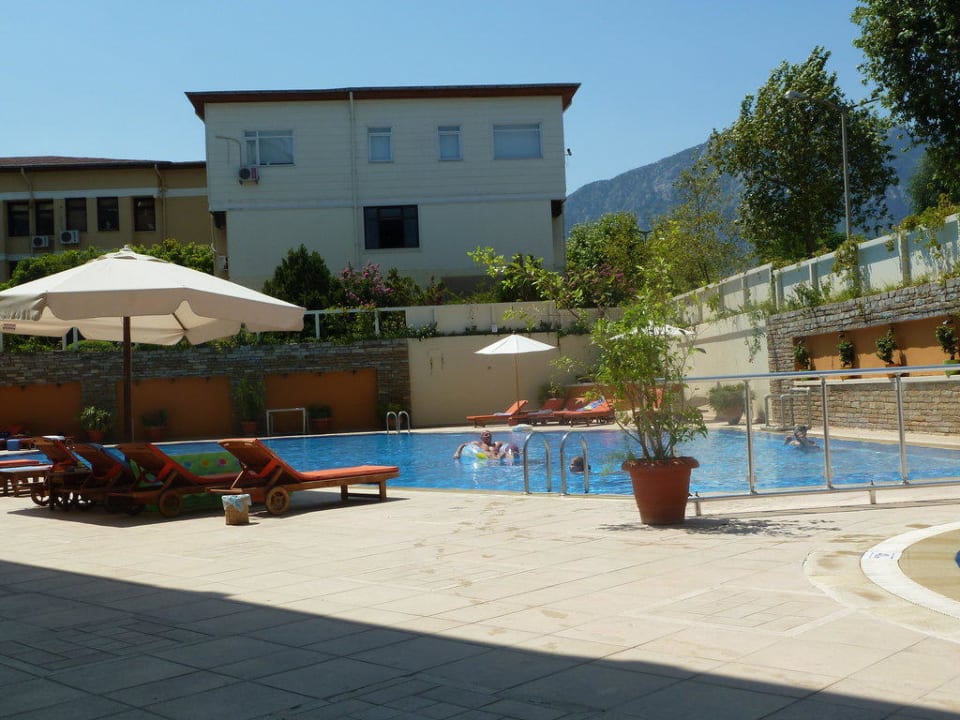 Poolanalage İmperial Turkiz Resort Hotel