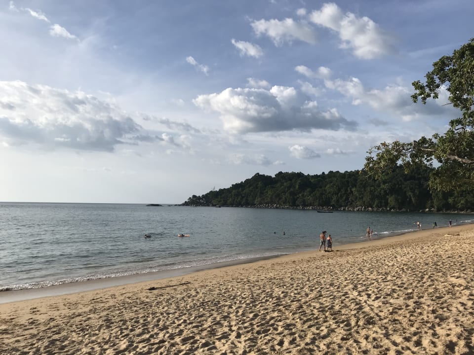 Strand Hive Khaolak Beach Resort