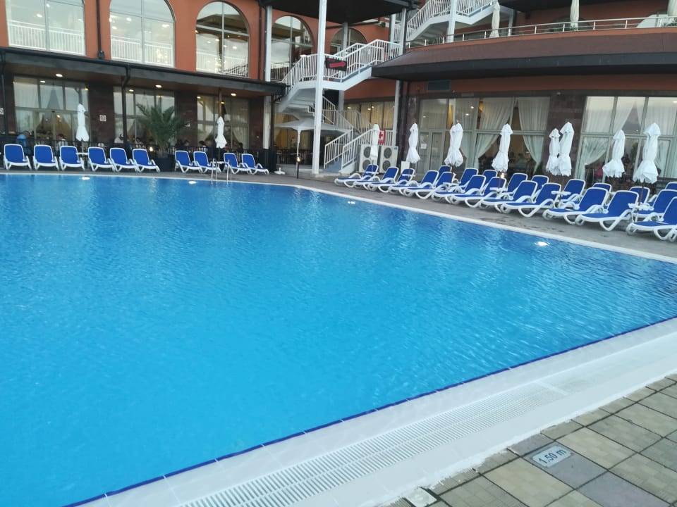 Großer Pool Sol Luna Bay