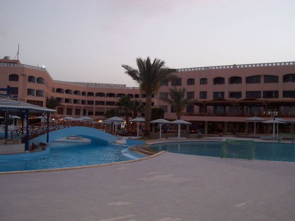 Aussenansicht des Hotels Beach Albatros Resort