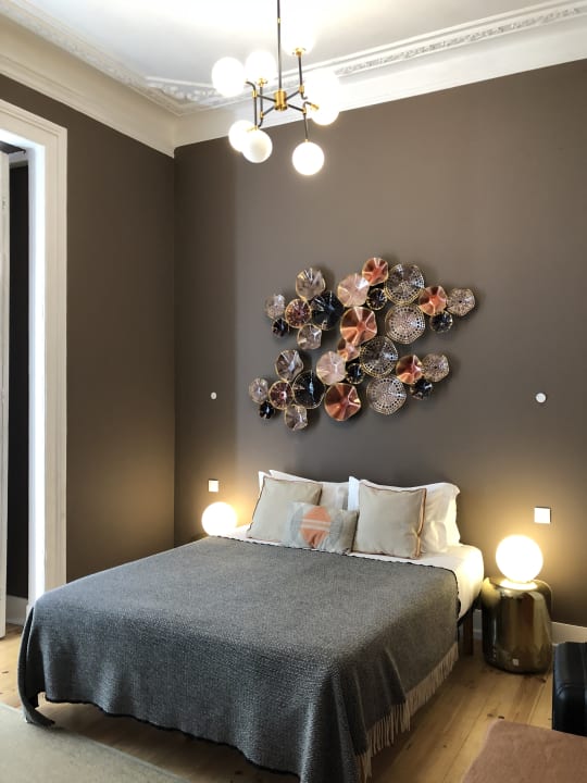 Zimmer Lisbon Cheese & Wine Suites