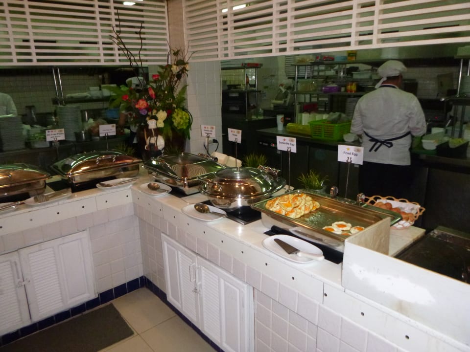 Gastro Sunwing Kamala Beach