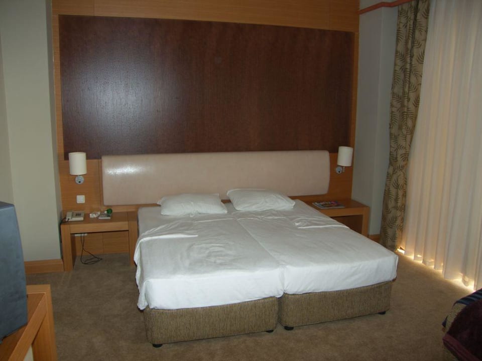 Bett im Superiorzimmer Haupthaus Labranda Alantur Resort