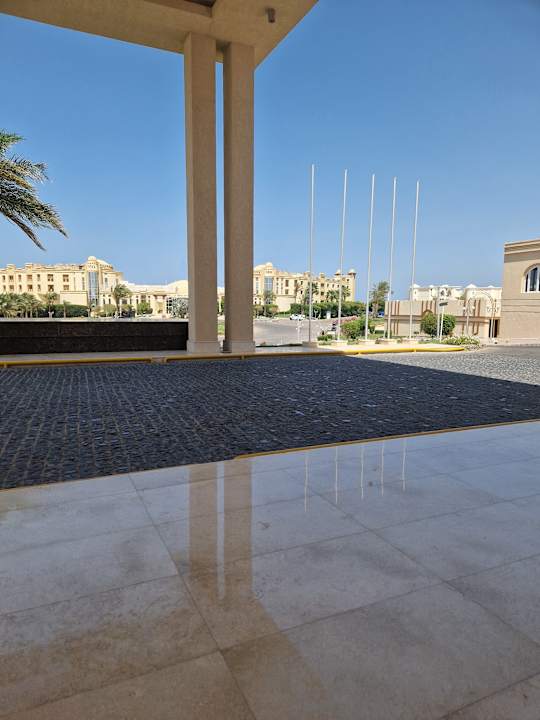 Außenansicht Serenity Alma Heights