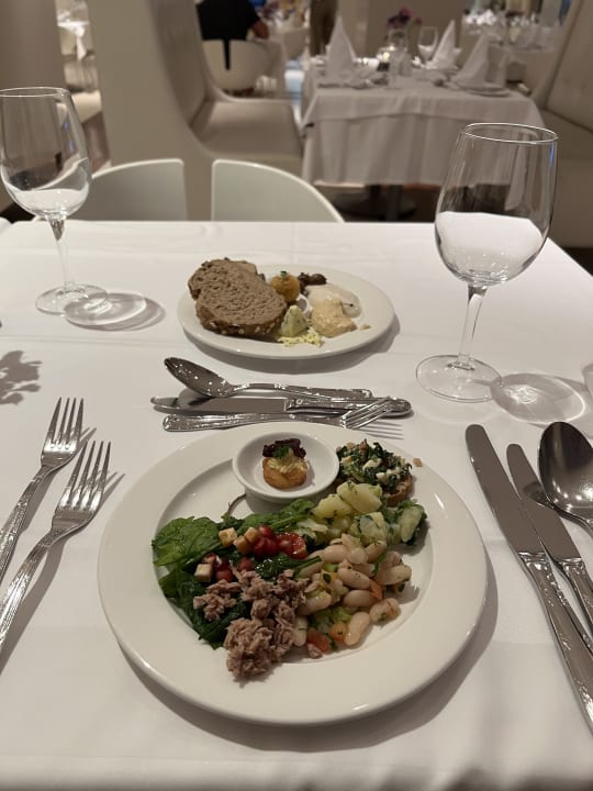 Gastro Napa Mermaid Hotel & Suites