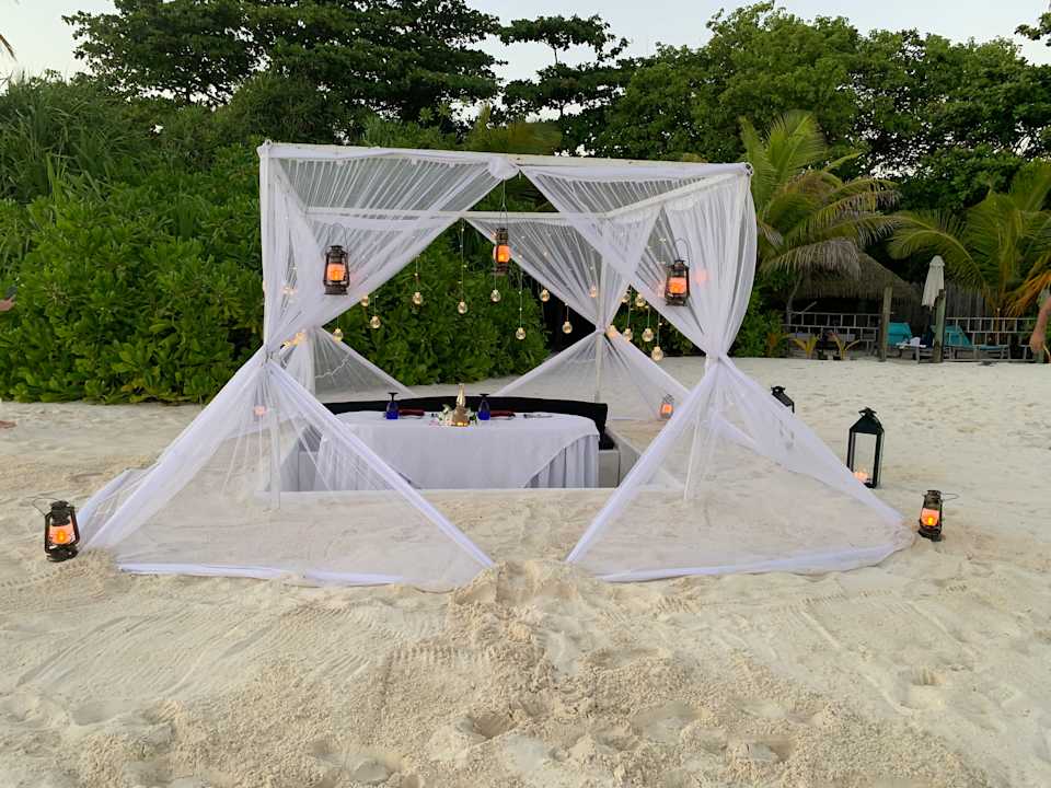 Strand Kuredu Island Resort & Spa