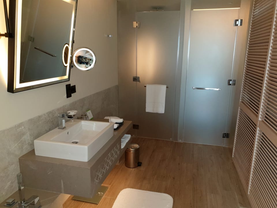 Zimmer Saadiyat Rotana Resort &  Villas