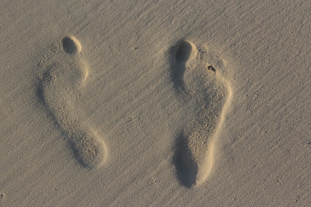 Fußabdrücke Summer Island Maldives