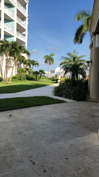 Gartenanlage Sandals Royal Bahamian