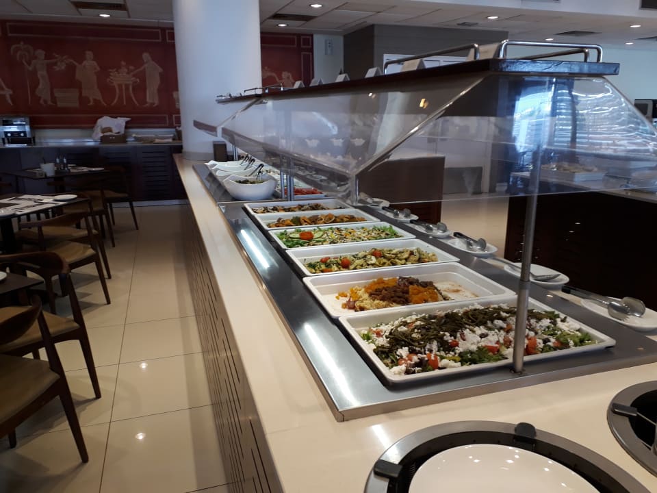 Gastro Crystal Springs Beach Hotel