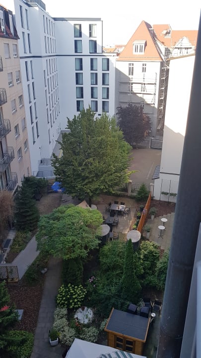 Gartenanlage Victor's Residenz Hotel Leipzig