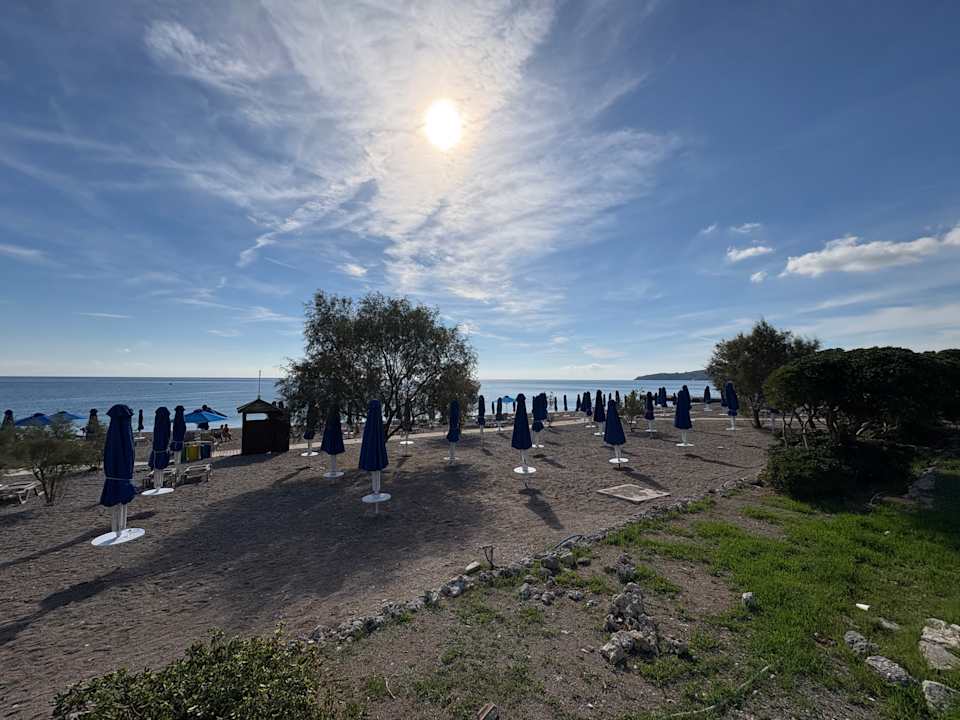 Strand Esperides Beach Resort