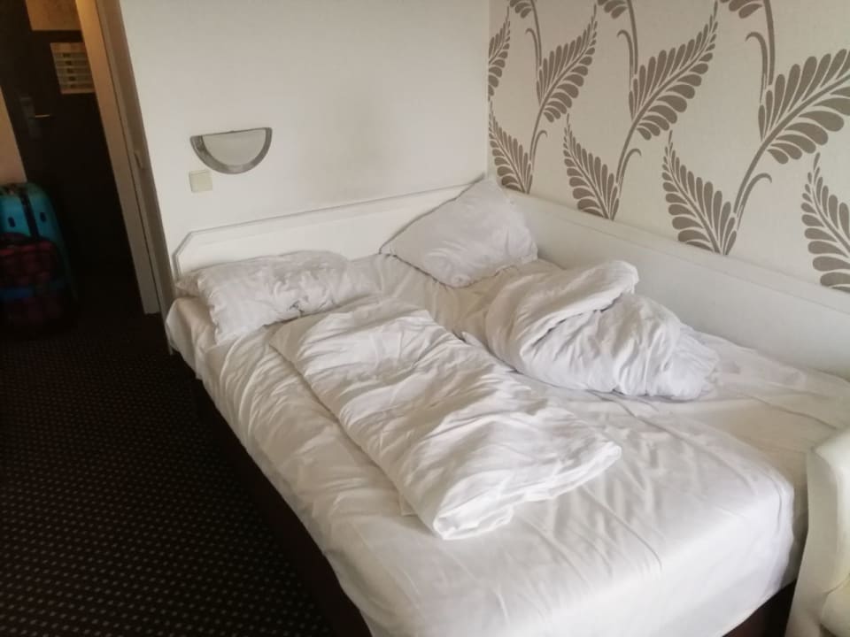 Zimmer Terminal Hotel Köln