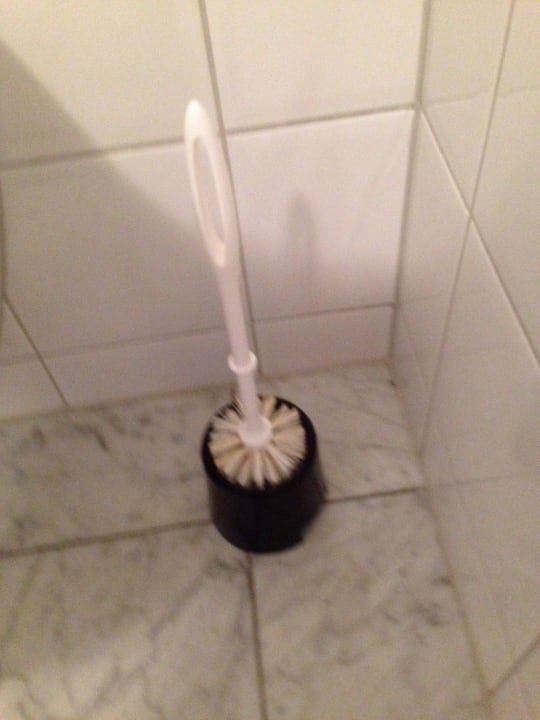 Eklige WCbürste Hotel Prinzenpalais Bad Doberan