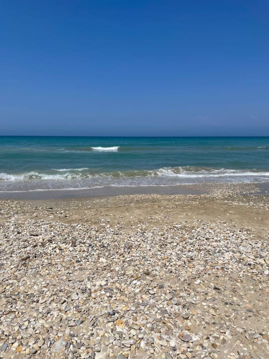 Strand Acharavi Beach Hotel