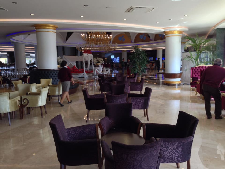 Lobby Crystal Sunset Pearl Collection