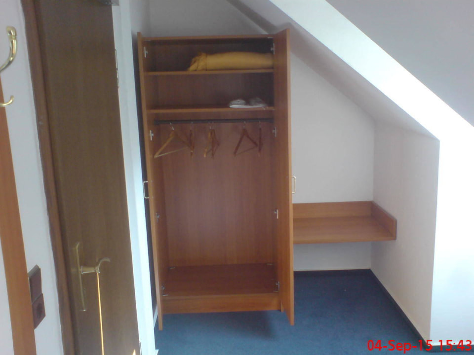 Schrank Landhaus Dürkop