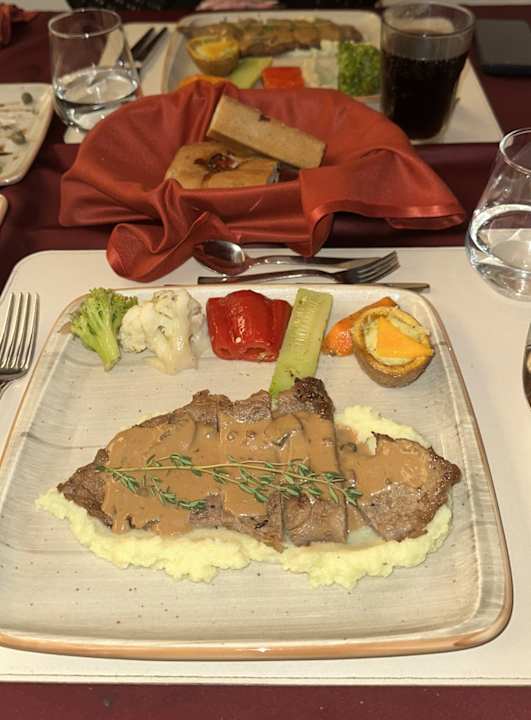 Gastro Well Palace Side