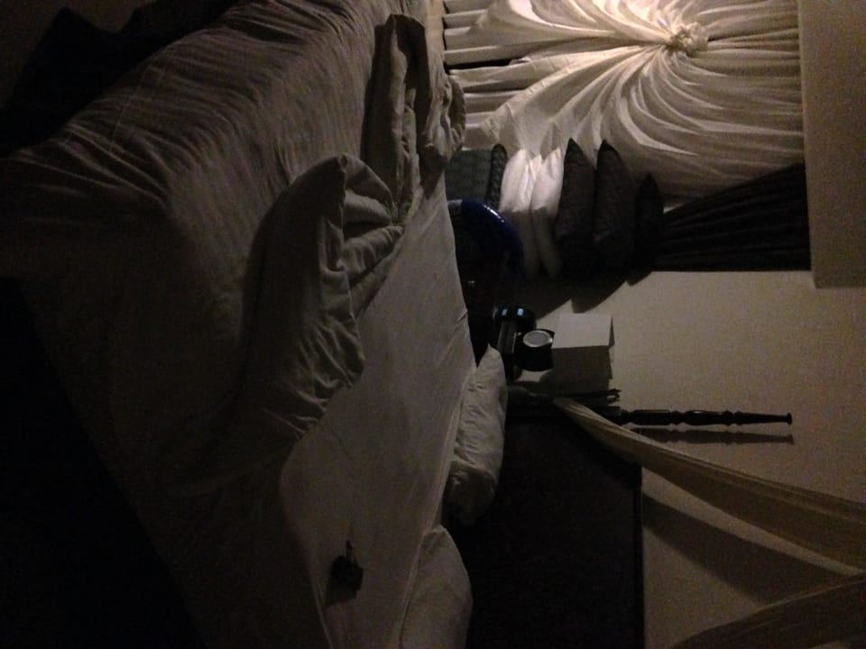 Täglich wurde Abends das Bett aufgeckt Dreams La Romana Resort & Spa