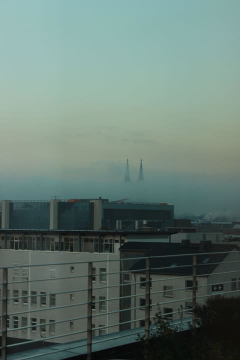 Ausblick von der Dachterrasse Radisson Blu Hotel Köln