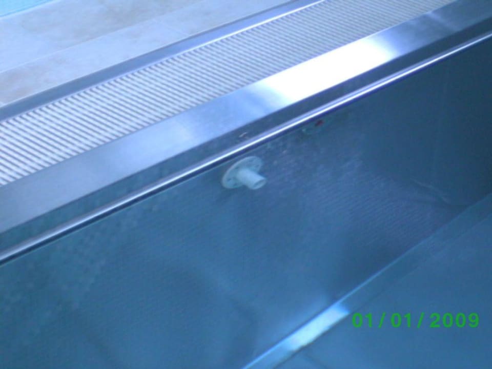 Pool / Wellnessbereich / Fitnessbereich Hotel Apollo