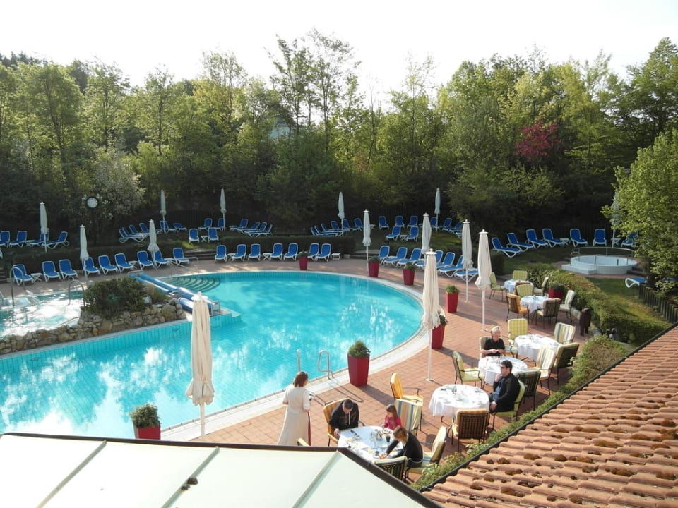 Outdoorpool Hotel Das Ludwig