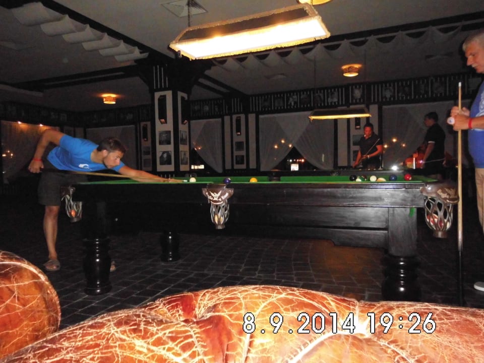Billiard machte Spass... Pickalbatros Dana Beach Resort - Hurghada