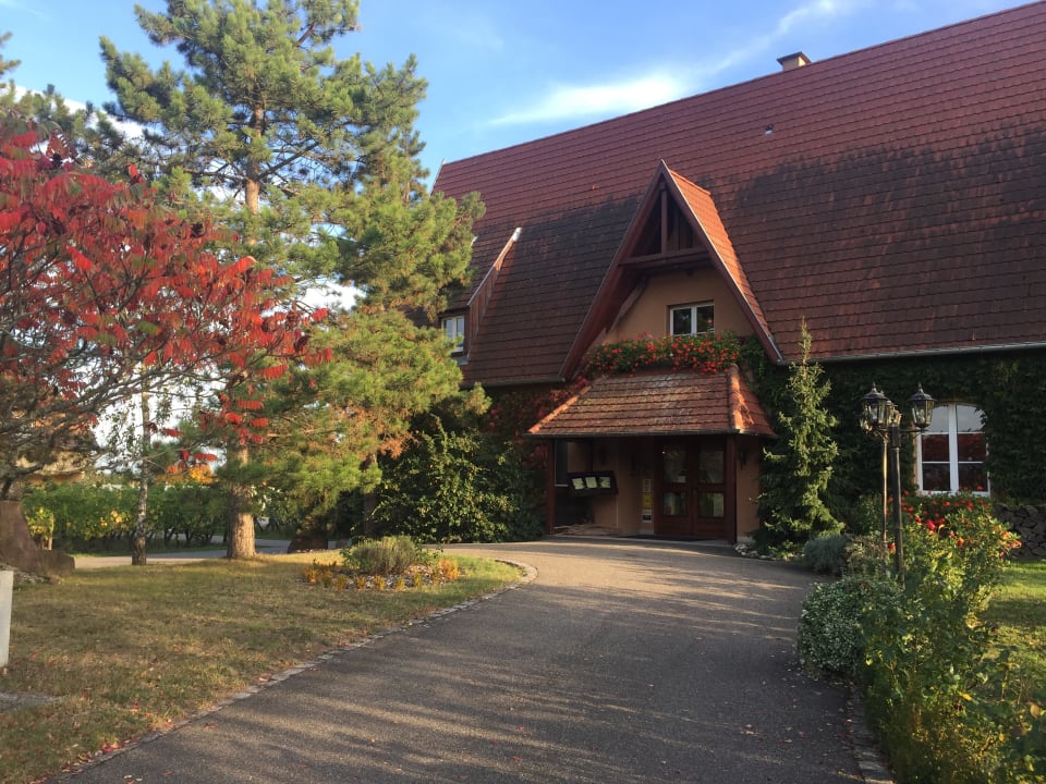 Außenansicht Hotel Auberge Ramstein